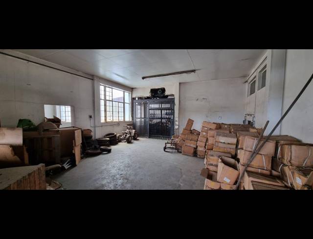 7,175M² WAREHOUSE FOR SALE IN NEW CENTRE